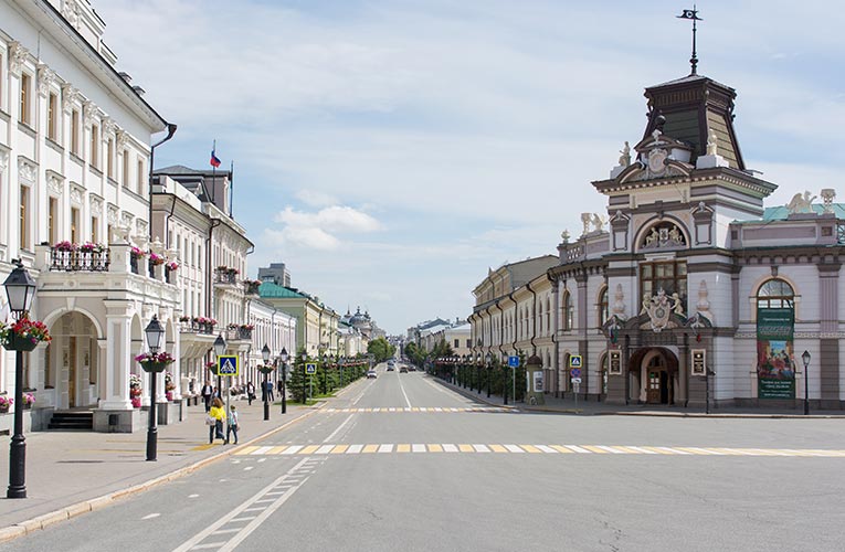 Middle classes losing out to ultra-rich